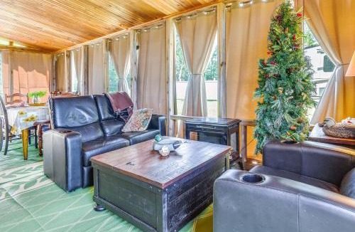 Ono Island House | Waterfront Pensacola Paradise with Boat Slips!