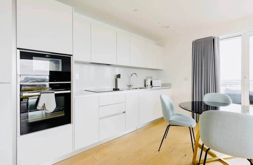 Woolwich Apartment | Waterfront penthouse | 2BR | 2.5BA | 2floors