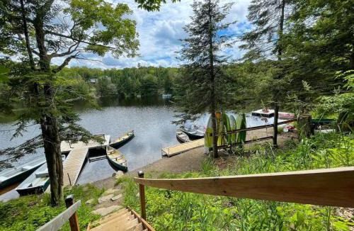 Fiddler Lake Resort Ski Chalet | Waterfront - Perfect Family fun