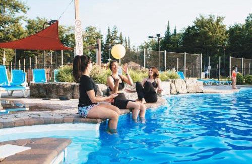 Fiddler Lake Resort Ski Chalet | Waterfront - Perfect Family fun