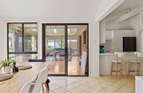 Toukley House | Waterfront Pet Friendly Abode Toukley NSW