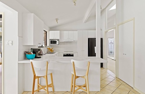 Toukley House | Waterfront Pet Friendly Abode Toukley NSW