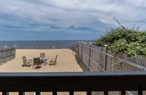 Newbury Condo | Waterfront Plum Island Getaway!