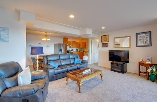 Port Hadlock House | Waterfront PNW Escape with Deck and Beach Access!