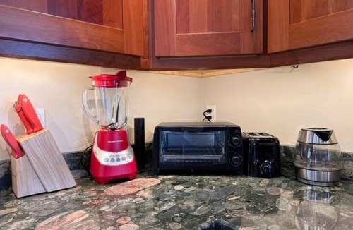 Plymouth House | Waterfront Pond House – Private & Peaceful Getaway