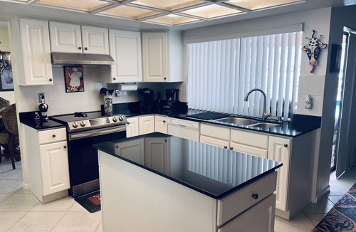 Bal Harbour House | Waterfront Pool Home with Dock directly On Bal Harbor