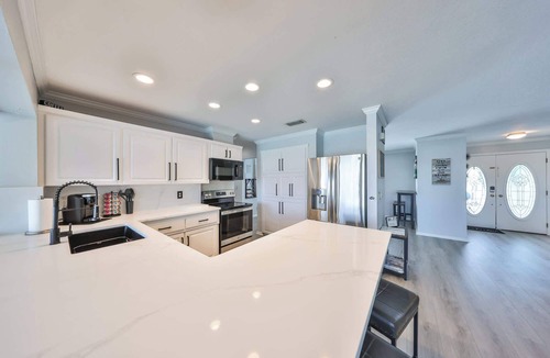 Apollo Beach House | Waterfront Pool House w/Heated Pool!