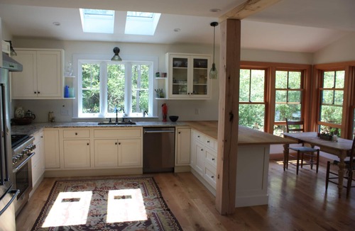 West Tisbury House | Waterfront, Privacy and Tranquility on Tisbury Great Pond