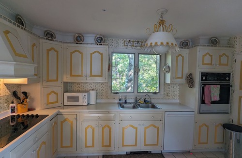 Wellfleet House | Waterfront, private beach on Great Pond.