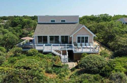 North Eastham House | Waterfront Private Beach Panoramic Views