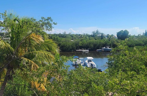 Twin Lakes House | Waterfront private Key Largo Oasis House, with a Boat Dock