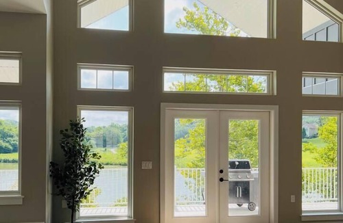 Camdenton House | Waterfront & private pool (in old kinderhook golf resort)