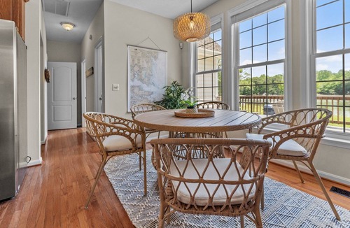 Wicomico Church House | Waterfront property, private dock, kayaks, paddle boards, broadband internet.
