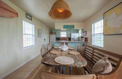 Port Alto House | Waterfront Property in Port Alto