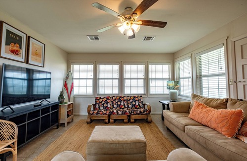 Port Alto House | Waterfront Property in Port Alto