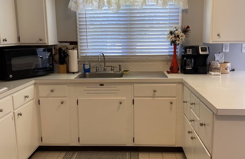 Coltons Point House | Waterfront Relaxing Getaway