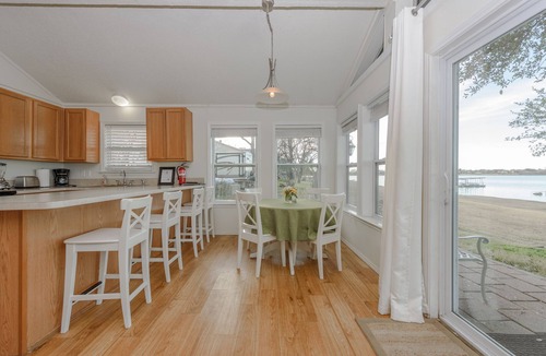 Frisco House | WaterFront Rentals Lake Lewisville- Lake Houses near each other