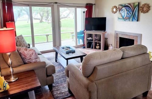 Sailhouse Condo | Waterfront Retreat at RRYCC