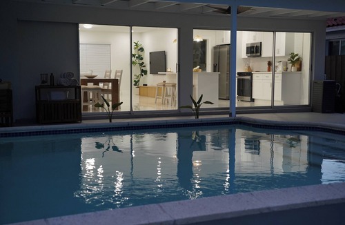 University Park House | Waterfront Retreat + Heated Pool + Sand Court