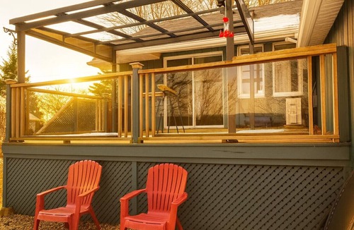 Plaisance House | Waterfront Retreat in Plaisance | Private Hot Tub & Waterfront Views