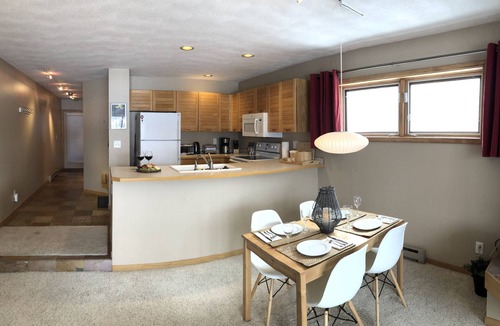 Dillon Condo | Waterfront Retreat on Lake Dillon. Lake/Mtn Views. Great Access to Skiing.