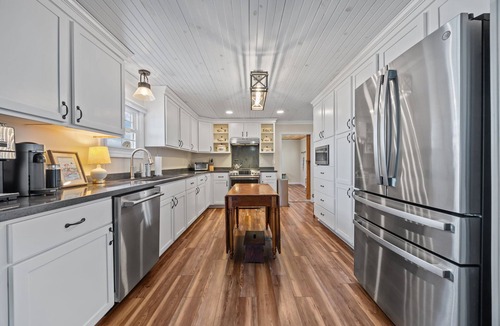 Columbia House | Waterfront Retreat on the Albemarle Sound