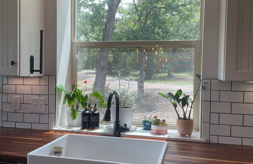 Greenville House | Waterfront Retreat - plenty of privacy