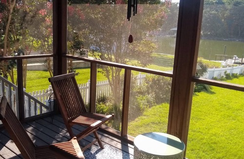 Reedville House | Waterfront Retreat - Private Dock + Firepit + Decks, in historic Reedville