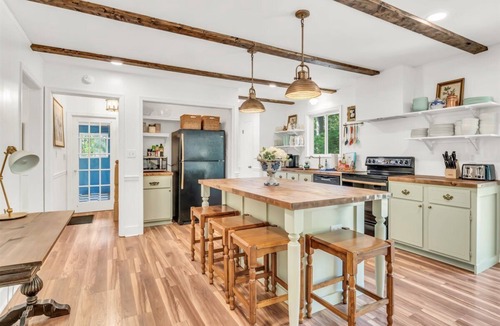 Merifield Acres Cottage | Waterfront Retreat w/Private Dock, Kayaks, Deep Water, Gameroom, Sleeps 12