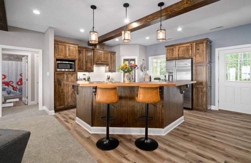 Belhaven House | Waterfront Retreat w Dock, Boat Access, Parking, Kayaks, Firepit, Grill