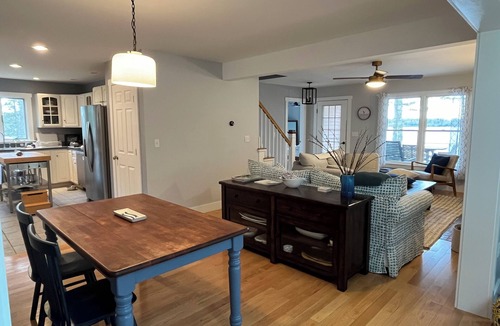 Round Pond House | Waterfront Round Pond Home, Private Dock