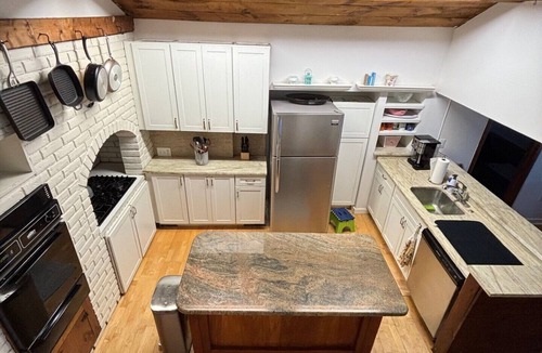 Newburyport Cabin | Waterfront, Rustic 3 bedroom cottage- Plum Island, MA "Month/Summer rental"