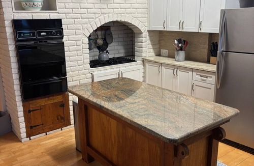 Newburyport Cabin | Waterfront, Rustic 3 bedroom cottage- Plum Island, MA "Month/Summer rental"