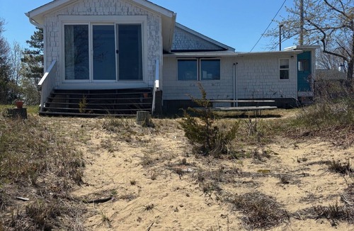 Newburyport Cabin | Waterfront, Rustic 3 bedroom cottage- Plum Island, MA "Month/Summer rental"