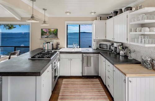 Briarcliff House | Waterfront Sanctuary with Panoramic Views