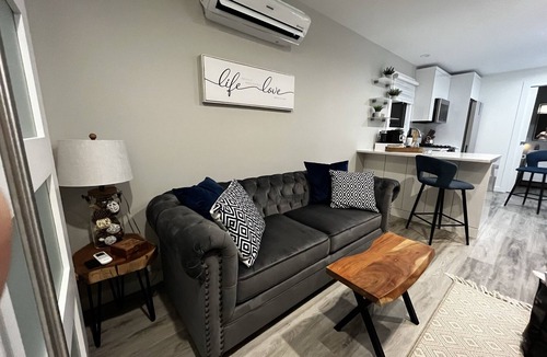 Sainte-Anne-de-Kent Villa | Waterfront Shipping Container Retreat