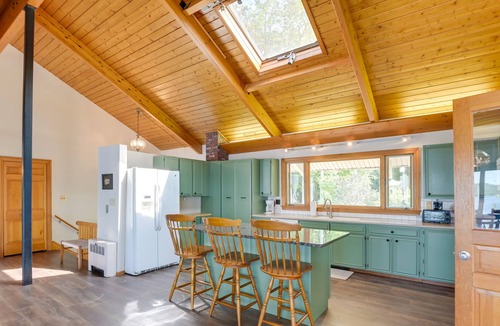 Sidney House | Waterfront Sidney Getaway w/Private Dock!