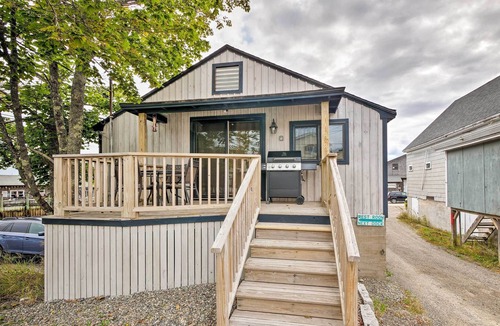 Manset Cottage | Waterfront Southwest Harbor Cottage on Dock!