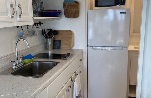 North Truro Apartment | Waterfront Studio/Condo/Beach Access