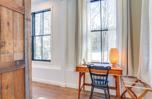 Yulan Apartment | Waterfront Studio w/Loft & Dock Near Narrowsburg!