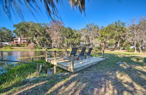 Fellowship Apartment | Waterfront Studio w/Dock Access in Inglis!