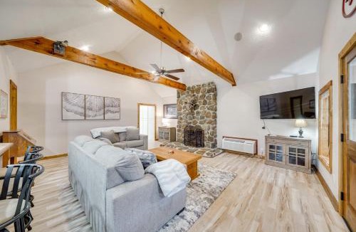 Texarkana House | Waterfront Texarkana Cabin Tranquil Acreage