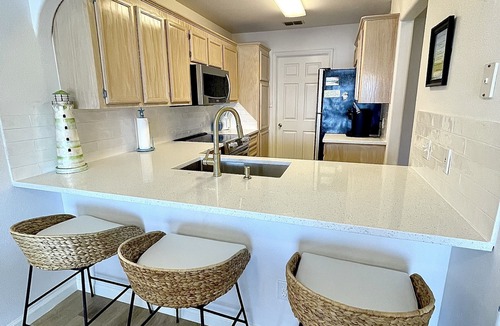 Corpus Christi House | Waterfront townhome located near the beach!