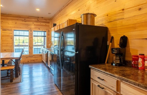 Houghton Cabin | Waterfront Trailside Cabin 23B