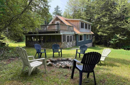 Hopkinton House | Waterfront