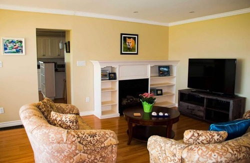 Anne's Land House | Waterfront Vacation Home-Laundry inside、Air Conditioner-Perfect location！