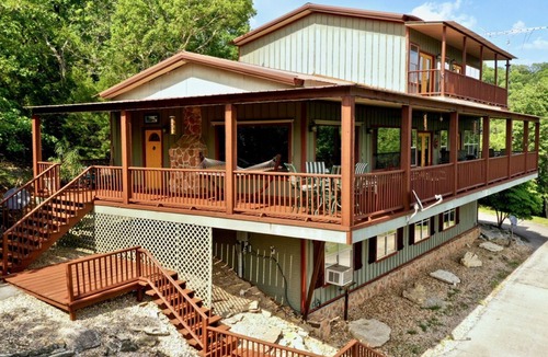 Sylvan Shores House | Waterfront VIEW! Pontoon Boat, Kayaks, Canoe, Paddleboards. Pet-friendly.