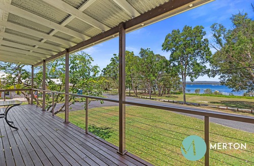 Tin Can Bay House | Waterfront Views