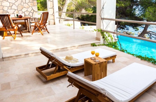 Prizba Villa | Waterfront Villa Dora by Villas Guide