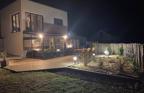 Saint-Marcouf House | Waterfront villa direct access to the beach